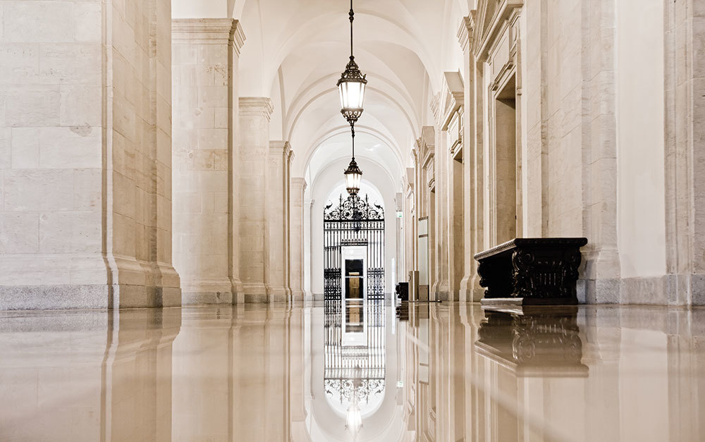 Main Column Image