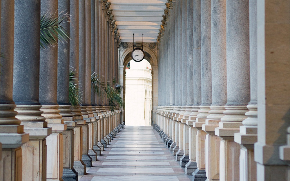 Main Column Image